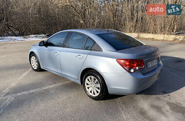 Седан Chevrolet Cruze 2009 в Полтаве