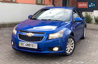 Седан Chevrolet Cruze 2010 в Львове