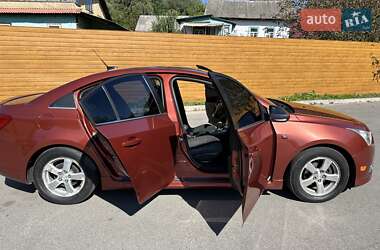 Седан Chevrolet Cruze 2011 в 