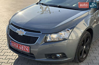 Седан Chevrolet Cruze 2012 в Луцке