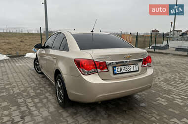 Седан Chevrolet Cruze 2011 в Києві