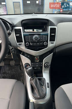 Седан Chevrolet Cruze 2009 в 