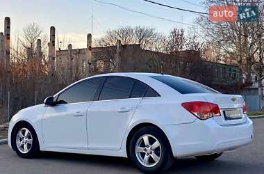Седан Chevrolet Cruze 2011 в 