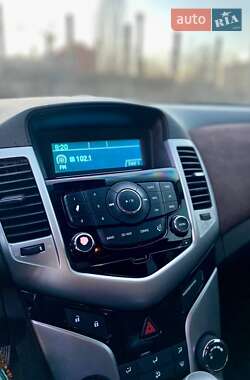 Седан Chevrolet Cruze 2011 в 