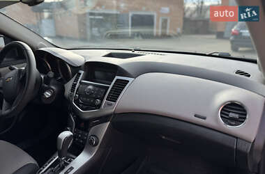 Седан Chevrolet Cruze 2014 в Лубнах