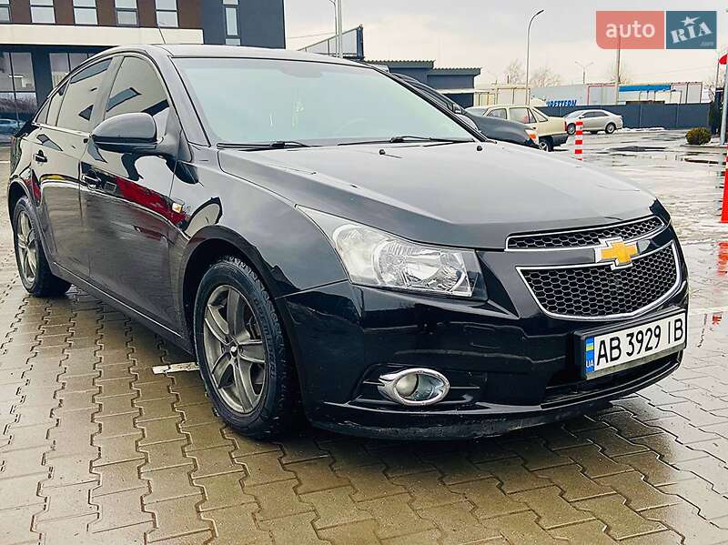 Седан Chevrolet Cruze 2011 в 