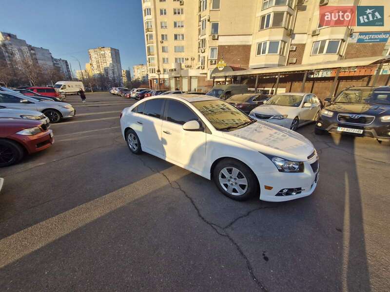 Седан Chevrolet Cruze 2014 в Киеве