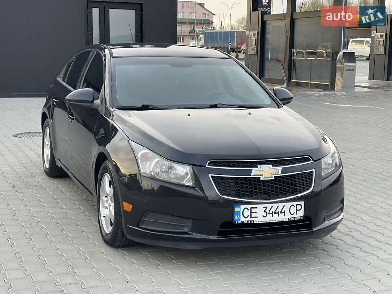 Седан Chevrolet Cruze 2014 в Черновцах