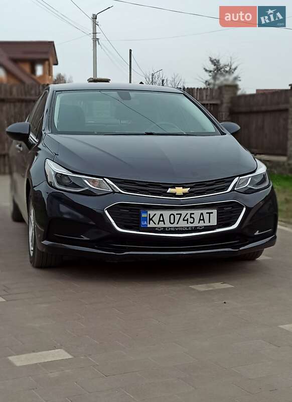 Хэтчбек Chevrolet Cruze 2016 в 