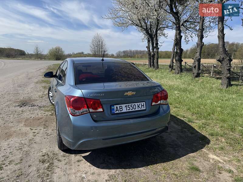 Седан Chevrolet Cruze 2014 в Вінниці