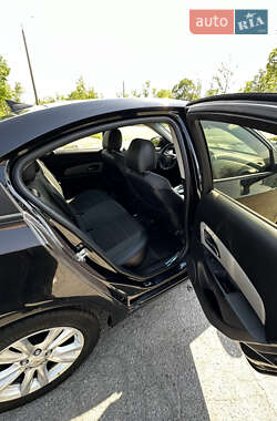 Седан Chevrolet Cruze 2014 в 