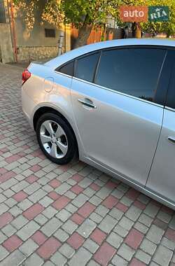 Седан Chevrolet Cruze 2010 в 