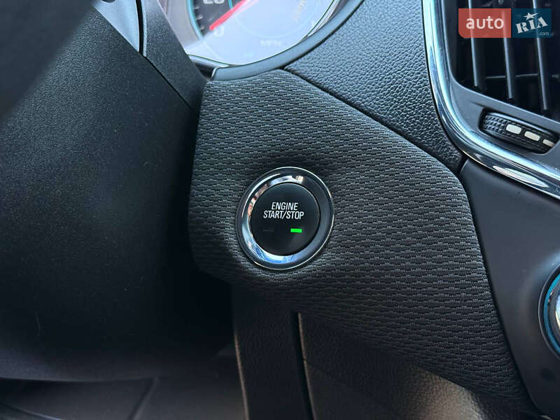 Седан Chevrolet Cruze 2018 в Кривом Роге