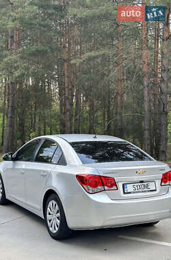 Седан Chevrolet Cruze 2012 в 