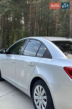 Седан Chevrolet Cruze 2012 в 