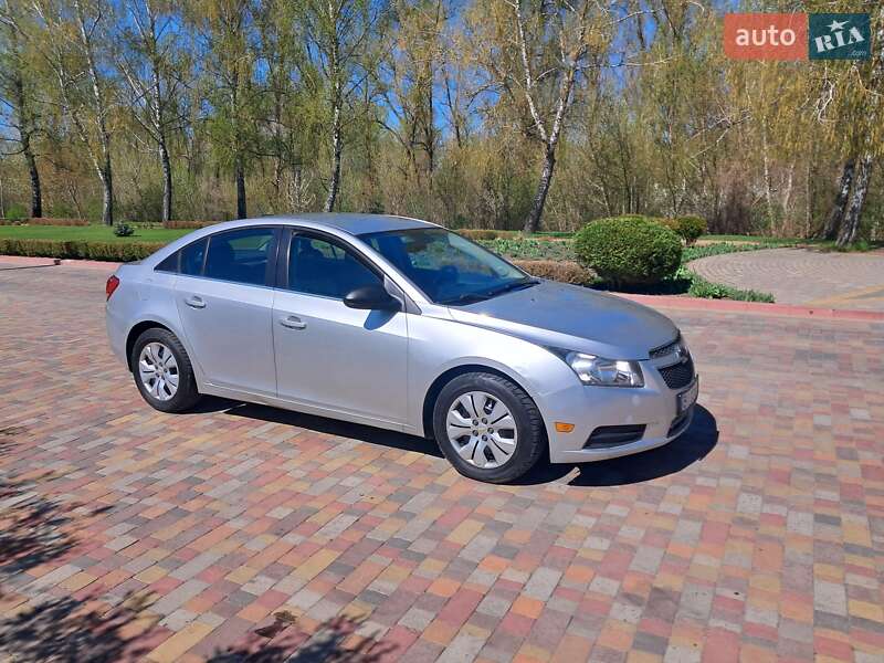 Седан Chevrolet Cruze 2012 в Миргороде