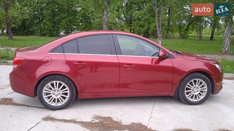 Седан Chevrolet Cruze 2011 в Сумах