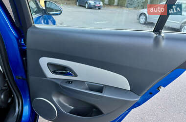 Седан Chevrolet Cruze 2010 в 