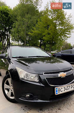 Седан Chevrolet Cruze 2011 в Львові