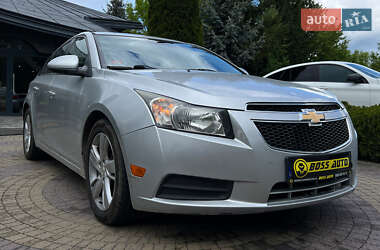 Седан Chevrolet Cruze 2014 в Львове