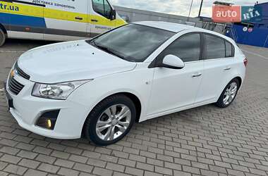 Хетчбек Chevrolet Cruze 2012 в 