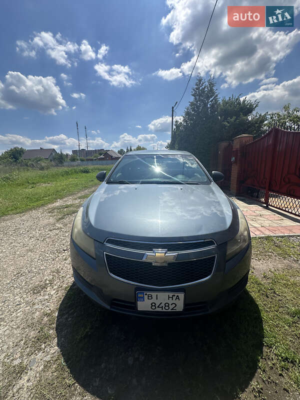 Седан Chevrolet Cruze 2011 в 