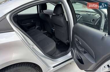 Седан Chevrolet Cruze 2011 в 