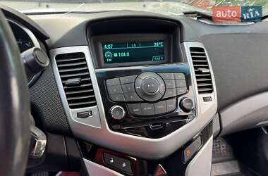 Седан Chevrolet Cruze 2011 в 