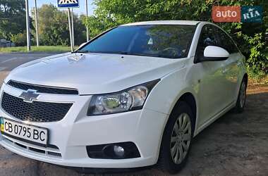 Седан Chevrolet Cruze 2010 в Чернигове
