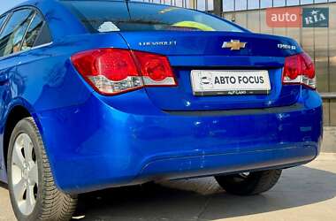 Седан Chevrolet Cruze 2011 в 
