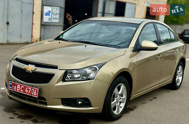 Седан Chevrolet Cruze 2009 в Ровно