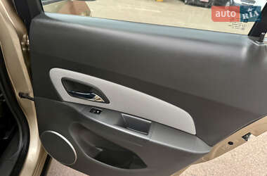 Седан Chevrolet Cruze 2009 в 