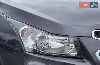 Седан Chevrolet Cruze 2015 в 