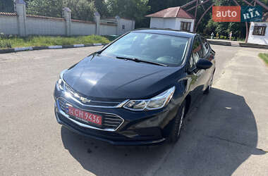 Седан Chevrolet Cruze 2017 в Стрию
