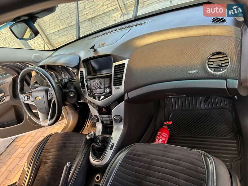 Седан Chevrolet Cruze 2012 в Врадіївці фото 4 Седан Chevrolet Cruze 2012 в Врадіївці