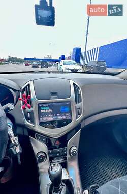 Седан Chevrolet Cruze 2012 в 