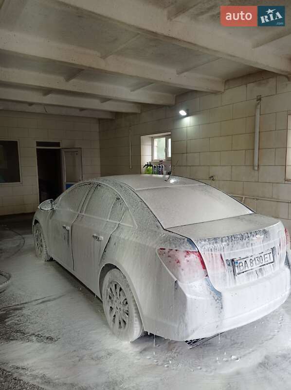Седан Chevrolet Cruze 2014 в Олександрівці