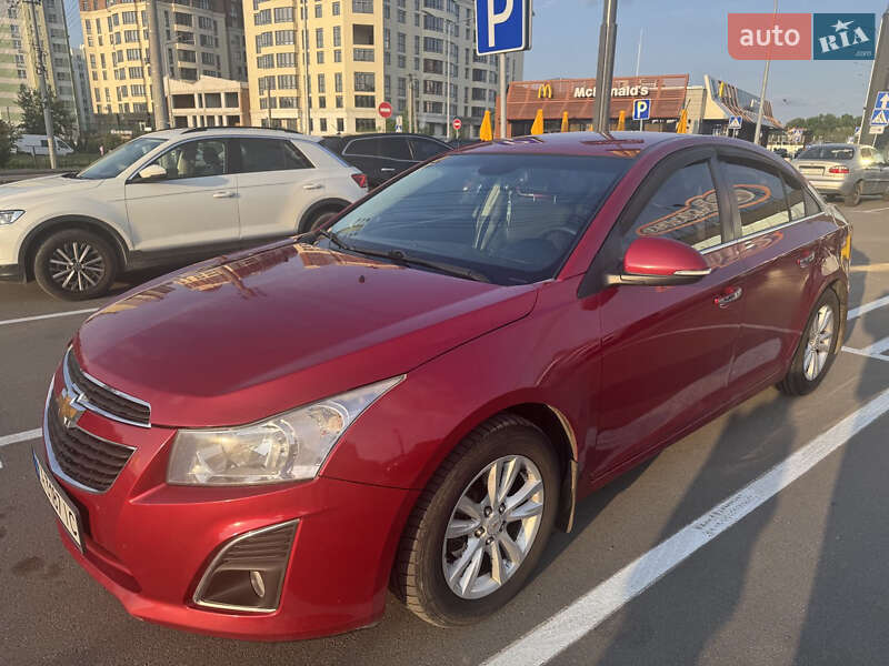 Седан Chevrolet Cruze 2014 в Романіву