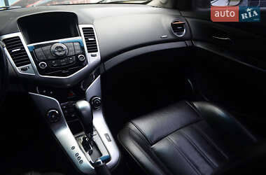 Седан Chevrolet Cruze 2011 в 