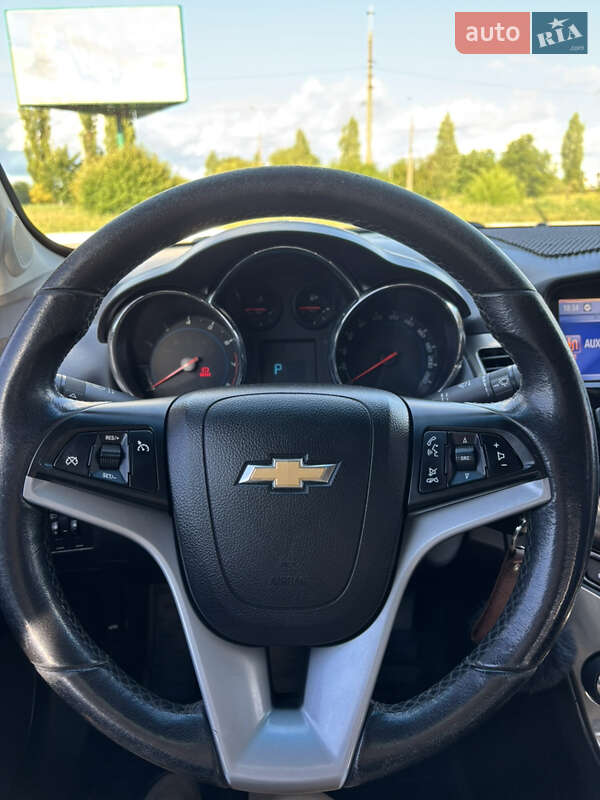 Седан Chevrolet Cruze 2012 в Кременчуге