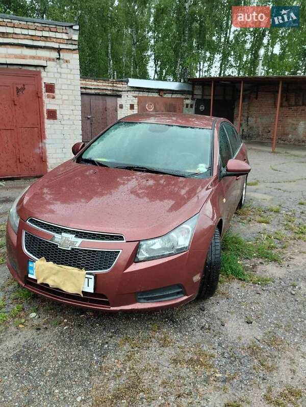 Седан Chevrolet Cruze 2012 в Чернигове