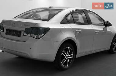 Седан Chevrolet Cruze 2012 в Чернигове