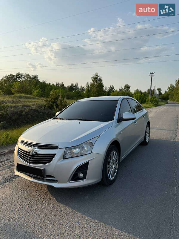 Седан Chevrolet Cruze 2014 в Славуте