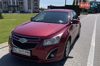 Хэтчбек Chevrolet Cruze 2014 в 