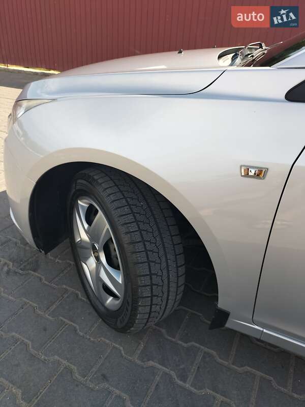 Седан Chevrolet Cruze 2010 в Одессе