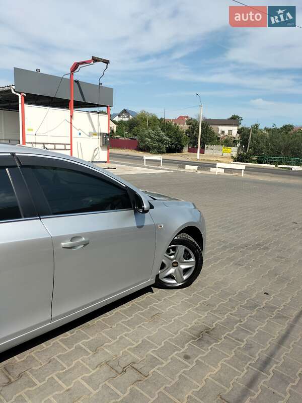 Седан Chevrolet Cruze 2010 в Одессе