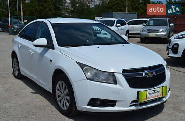 Седан Chevrolet Cruze 2010 в Кропивницком
