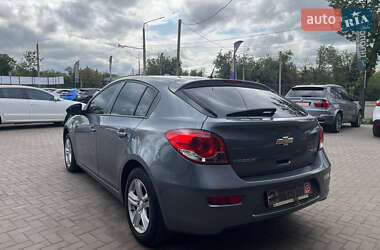 Хэтчбек Chevrolet Cruze 2013 в 