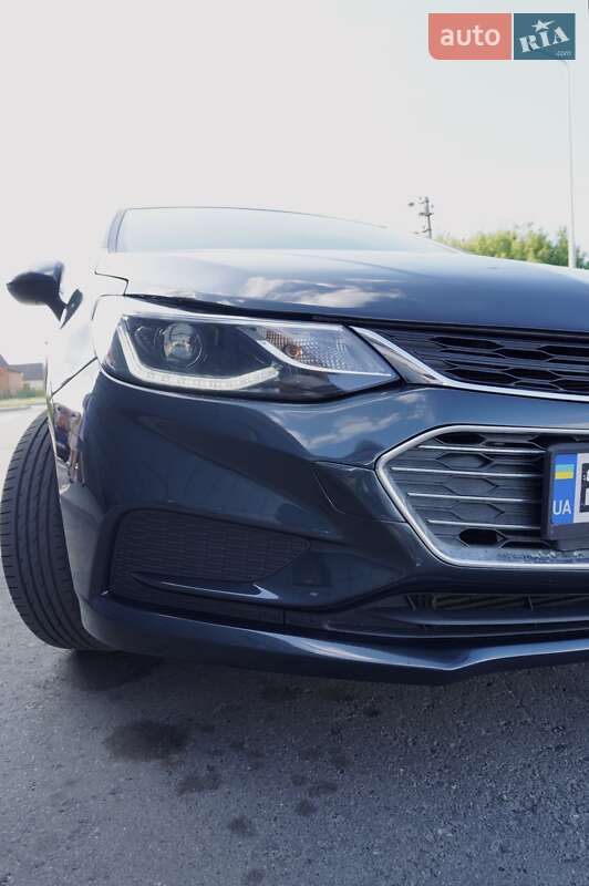 Седан Chevrolet Cruze 2018 в Лохвице