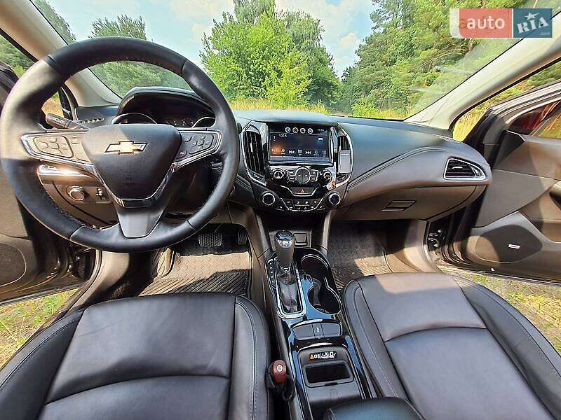Седан Chevrolet Cruze 2016 в Киеве